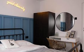 Blue Moon. Cozy Apartment Near Iulius Mall